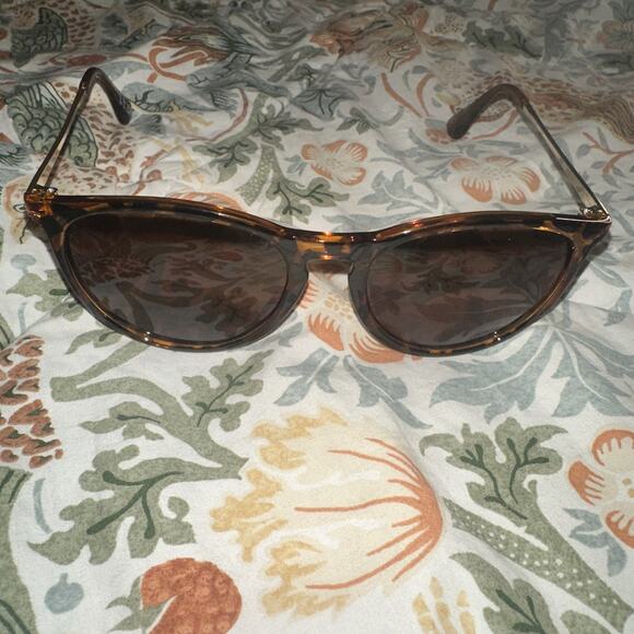 Retro Optix Adult Unisex Classic Retro Vintage 80's Non-Polarized Sunglasses - Picture 1 of 3